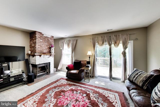 7035 WOODSTREAM LN, Lanham, MD 20706