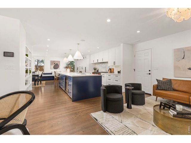 1095 Edinboro Dr, Boulder, CO 80305