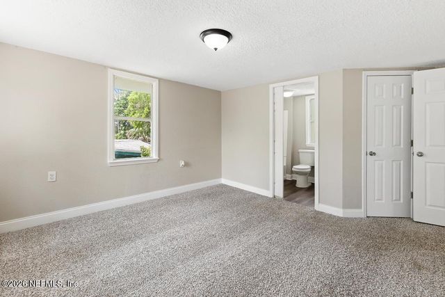 4717 PALMER Avenue, Jacksonville, FL 32210