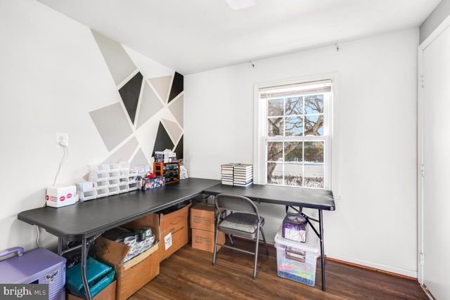 19105 N PIKE CREEK PL, Montgomery Village, MD 20886