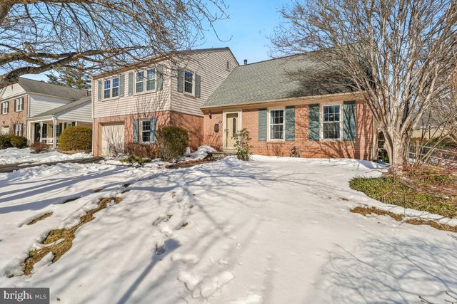 19105 N PIKE CREEK PL, Montgomery Village, MD 20886