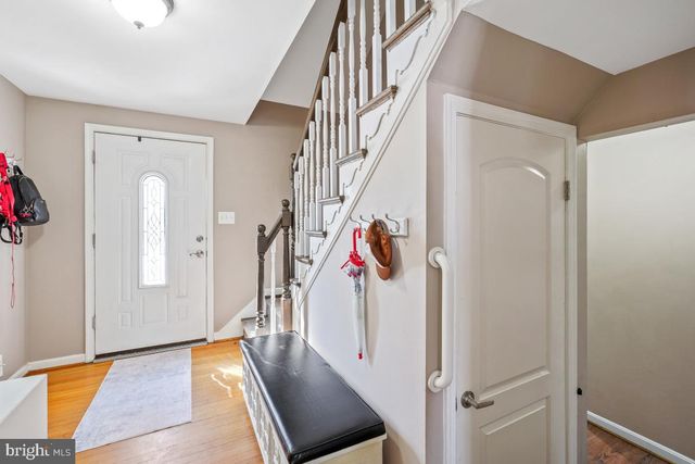 19105 N PIKE CREEK PL, Montgomery Village, MD 20886