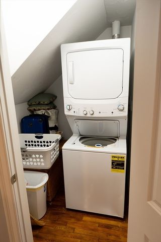 64 Wales St 2, Abington, MA 02351