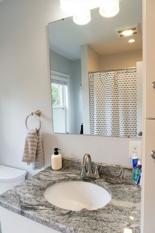 64 Wales St 2, Abington, MA 02351