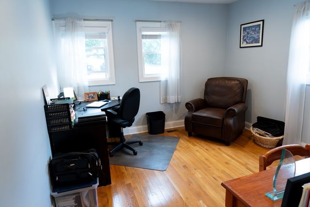 64 Wales St 2, Abington, MA 02351