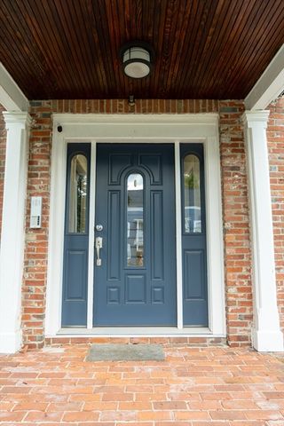 64 Wales St 2, Abington, MA 02351