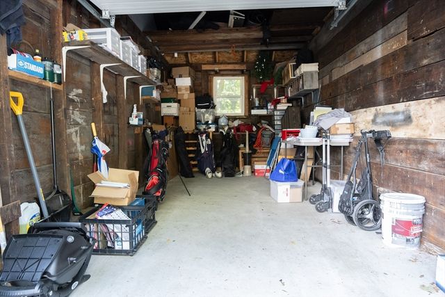 64 Wales St 2, Abington, MA 02351