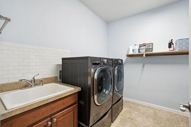 2528 Oyster Bay Drive, Frisco, TX 75036