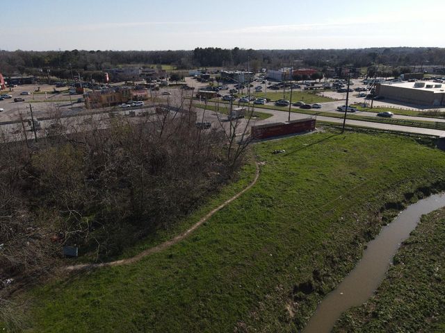 0 Veterans Memorial Road, Houston, TX 77038