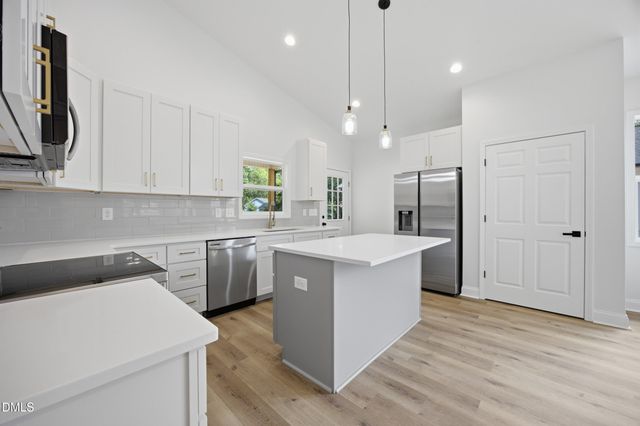 465 New York Avenue, Burlington, NC 27215