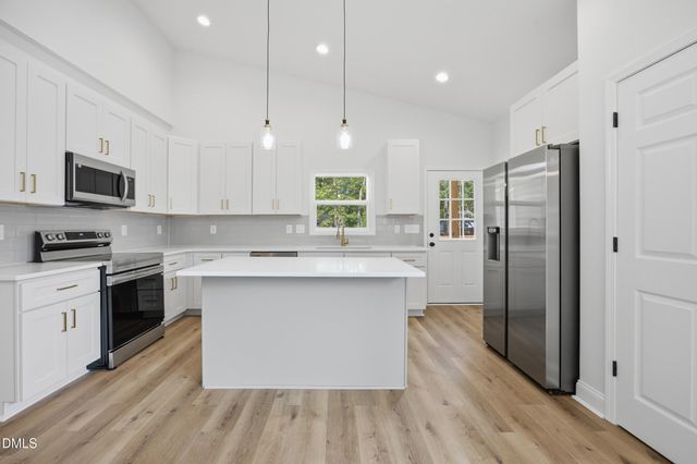 465 New York Avenue, Burlington, NC 27215