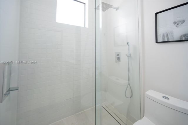 8995 NW 161st Terrace, Miami Lakes, FL 33018