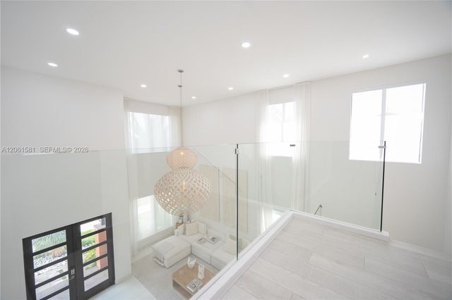 8995 NW 161st Terrace, Miami Lakes, FL 33018