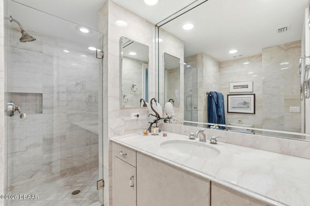 7 Avenue de la Mer Apt 706, Palm Coast, FL 32137