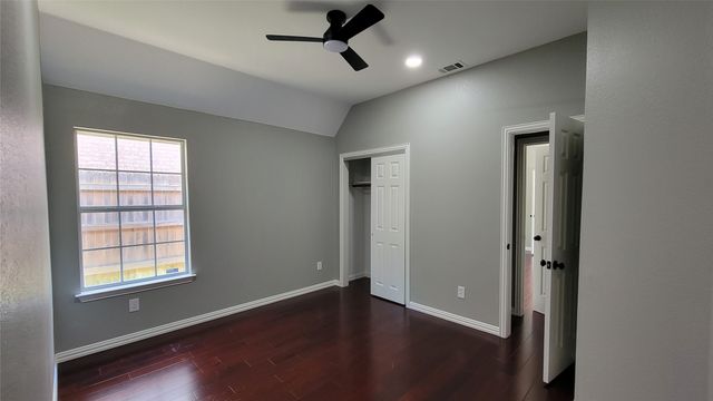 9726 Windy Hollow Drive, Irving, TX 75063
