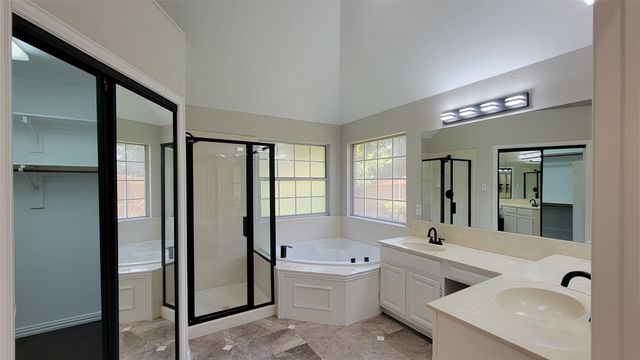 9726 Windy Hollow Drive, Irving, TX 75063