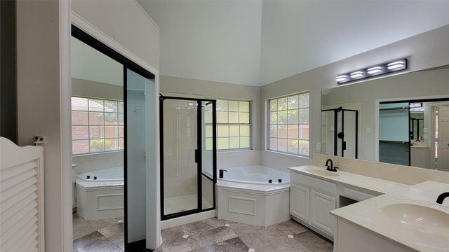 9726 Windy Hollow Drive, Irving, TX 75063