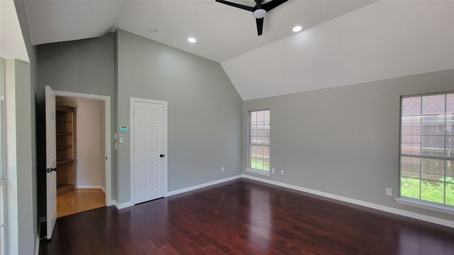 9726 Windy Hollow Drive, Irving, TX 75063