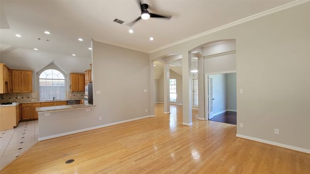 9726 Windy Hollow Drive, Irving, TX 75063