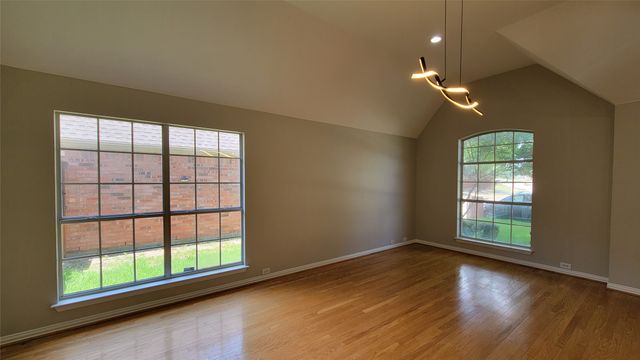 9726 Windy Hollow Drive, Irving, TX 75063