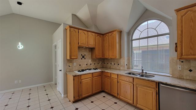 9726 Windy Hollow Drive, Irving, TX 75063