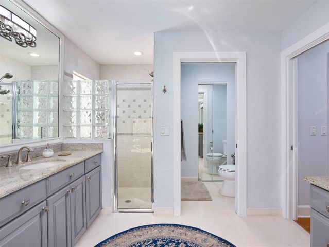 3700 Embassy Drive, West Palm Beach, FL 33401