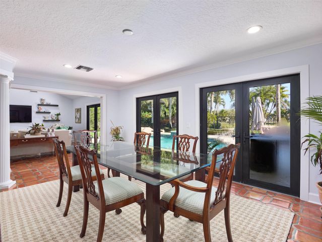 3700 Embassy Drive, West Palm Beach, FL 33401