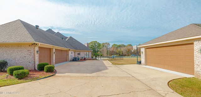 103 Roberts Drive, Madison, MS 39110