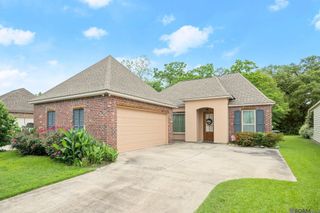 8251 Valencia Ct, Baton Rouge, LA 70820