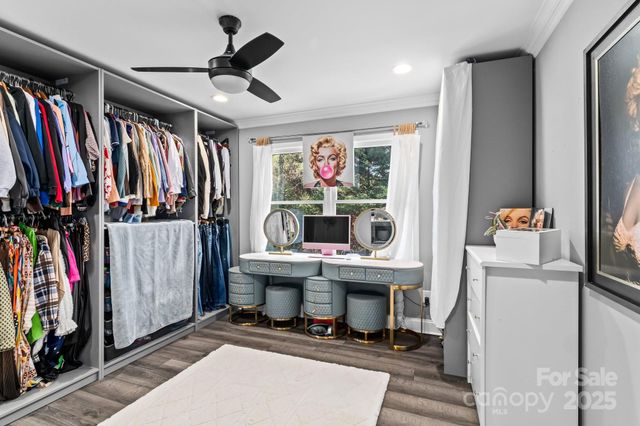 1560 Chatham Court NW, Concord, NC 28027