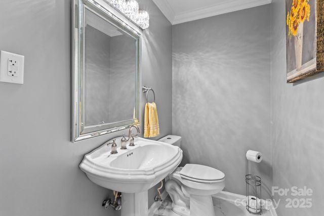 1560 Chatham Court NW, Concord, NC 28027