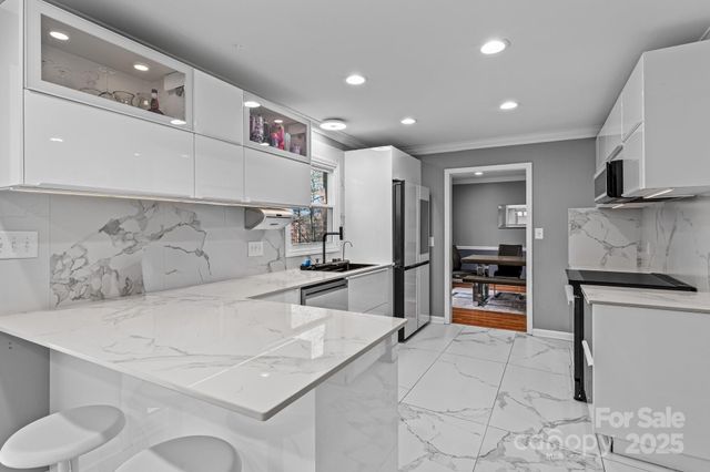 1560 Chatham Court NW, Concord, NC 28027