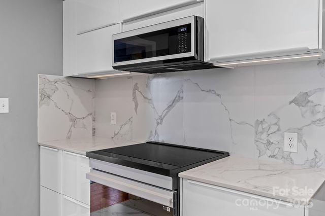 1560 Chatham Court NW, Concord, NC 28027