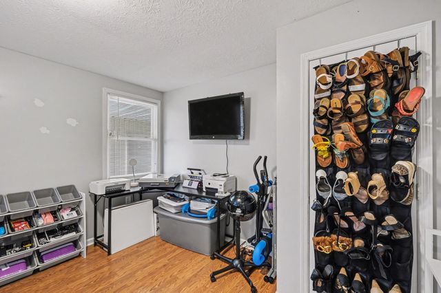 3002 Knud Dr, Columbia, TN 38401