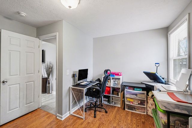 3002 Knud Dr, Columbia, TN 38401