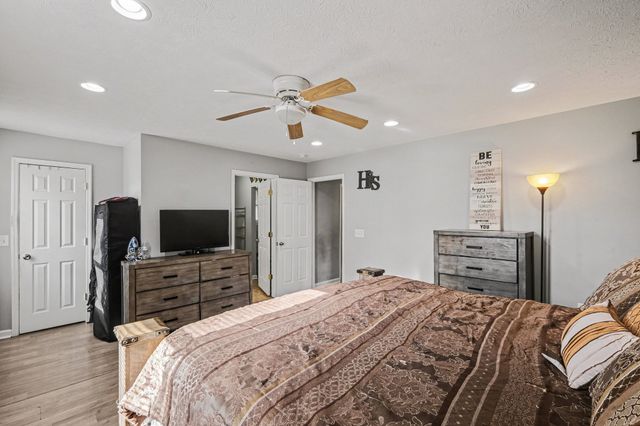 3002 Knud Dr, Columbia, TN 38401