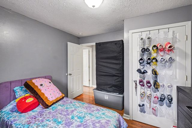 3002 Knud Dr, Columbia, TN 38401