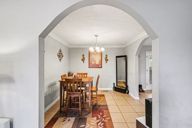 3002 Knud Dr, Columbia, TN 38401