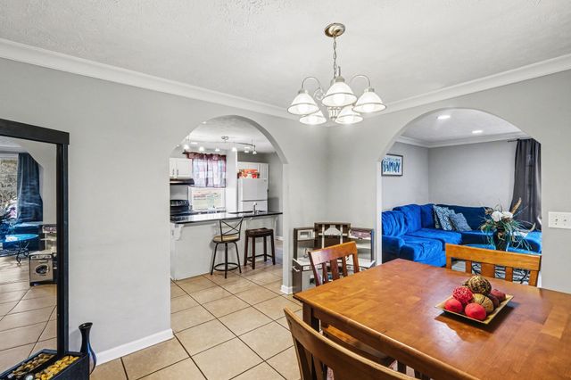 3002 Knud Dr, Columbia, TN 38401