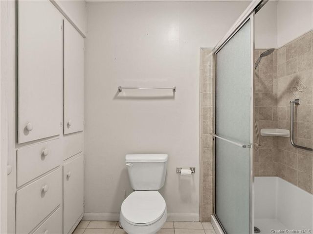 1710 W Sale Road, Lake Charles, LA 70605