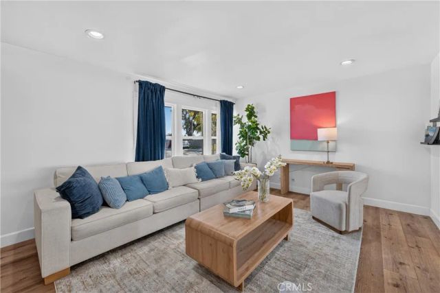15051 Anita, Westminster, CA 92683