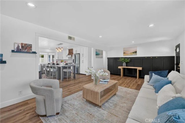 15051 Anita, Westminster, CA 92683
