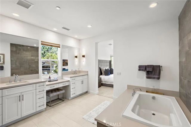 2491 N La Colina Court, Orange, CA 92867