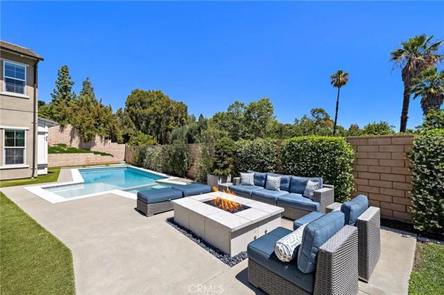 2491 N La Colina Court, Orange, CA 92867