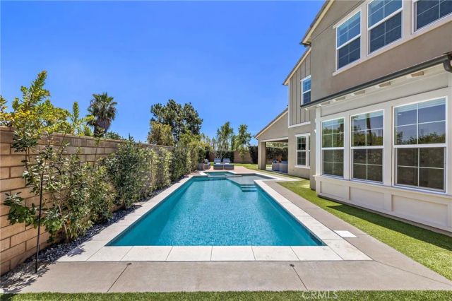 2491 N La Colina Court, Orange, CA 92867