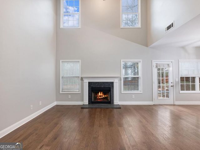 439 Vinings Court, Winder, GA 30680