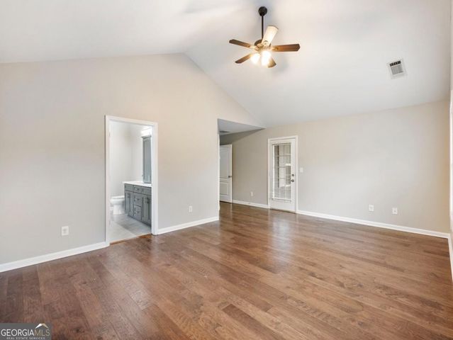 439 Vinings Court, Winder, GA 30680