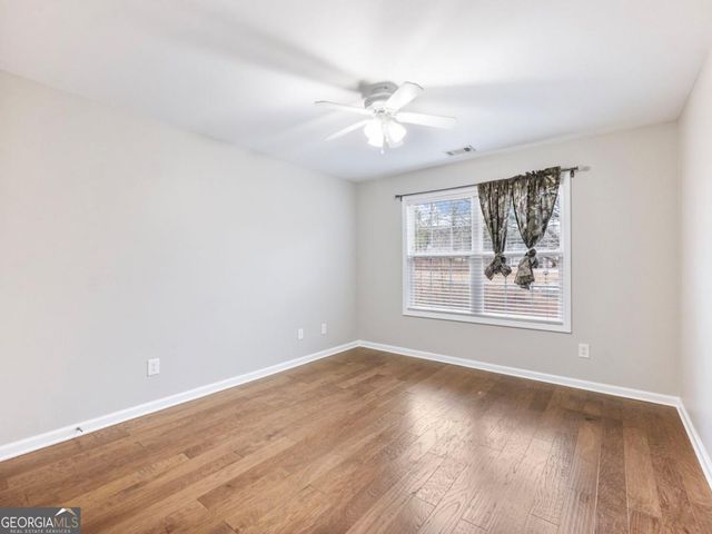 439 Vinings Court, Winder, GA 30680