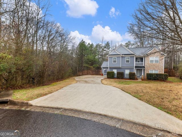 439 Vinings Court, Winder, GA 30680