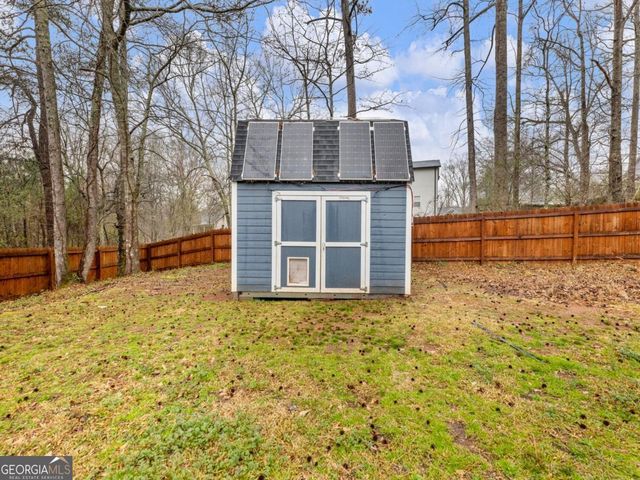 439 Vinings Court, Winder, GA 30680
